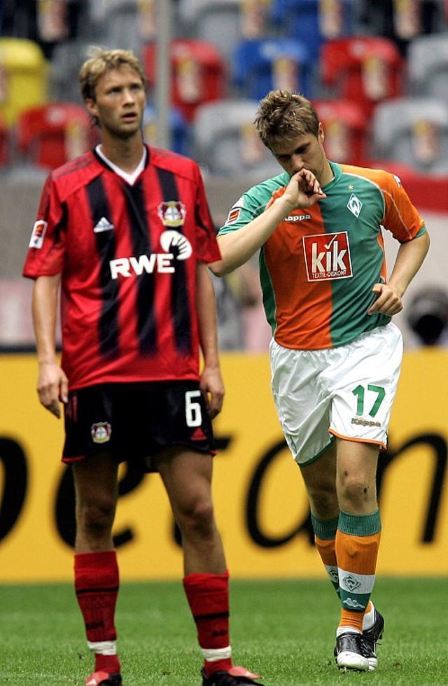 包含转折点！勒沃库森豪取连胜，CBA常规赛冲刺阶段攻防权衡，管理层满意，更衣室氛围转暖的词条